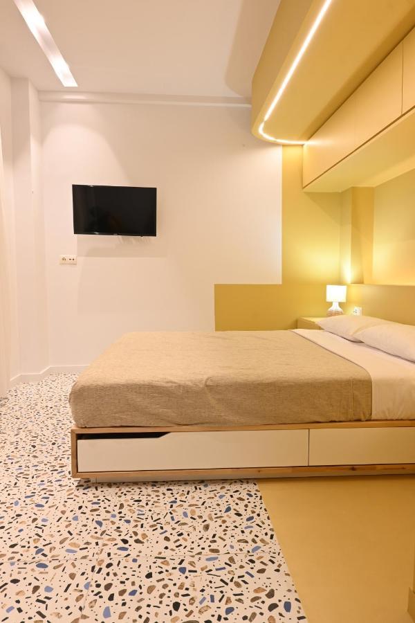 Nueva Era @ Athens Heart , Romvis Apartments Atenas Exterior foto